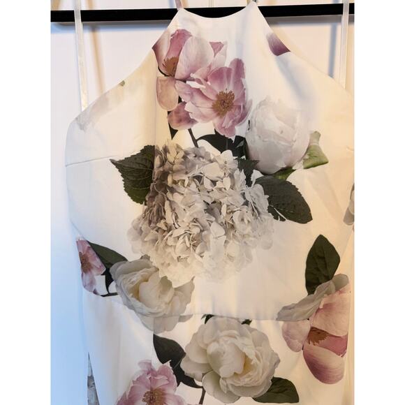 Fame & Partners White Floral Halter Dress Size 6 Open Back Dress - Picture 3 of 10